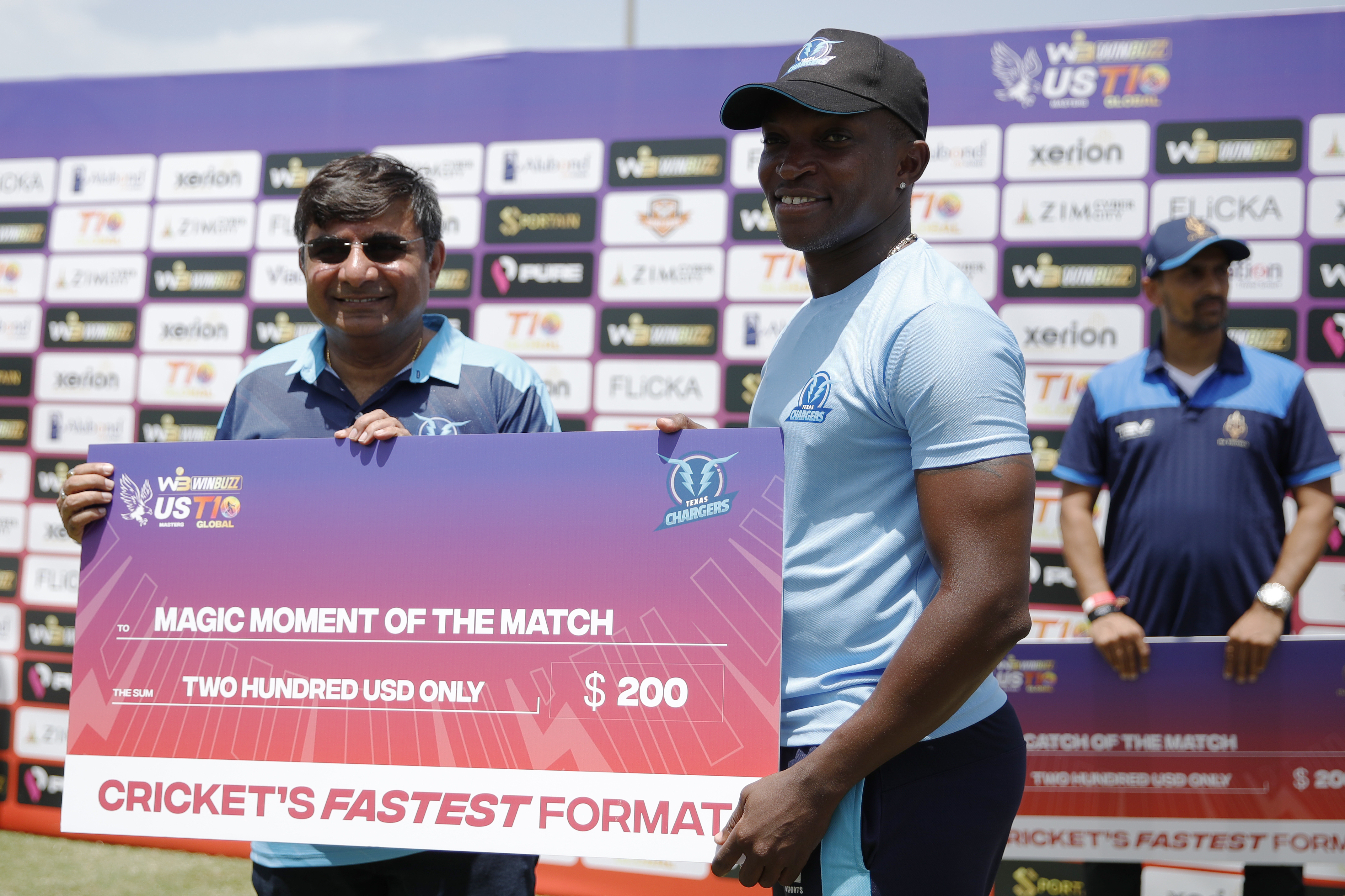 Fidel Edwards of Texas Chargers with Magic Moment of the Mach award during match 11 of the US Masters T10 League between the Texas Chargers and the NJ Tritons at the Central Broward Park in Lauderhill, Florida on the 22nd August 2023 Photo by Saikat Das / ACEIMAGES for US Masters T10