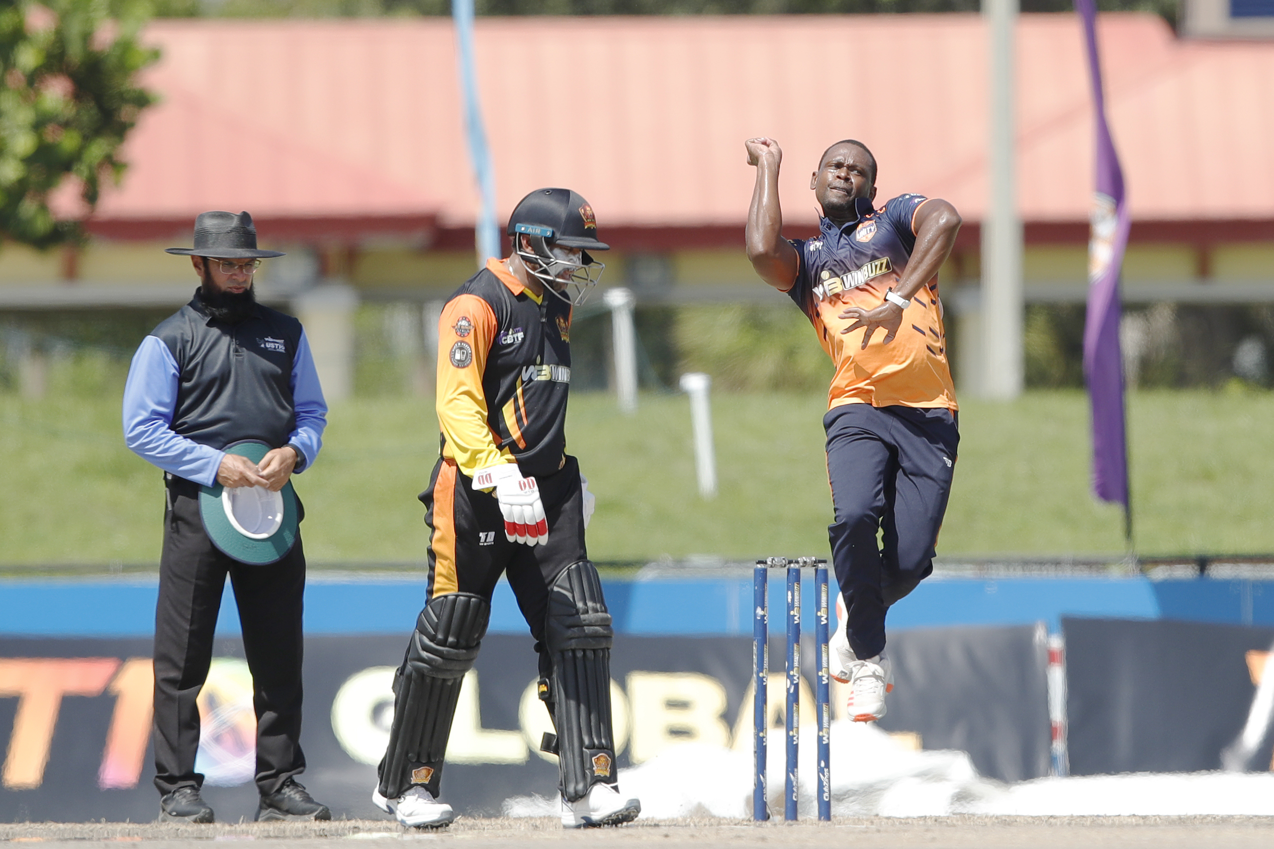 Navin Stewart of Morrisville Unity bowling during match 21 of the US Masters T10 League between the New York Warriors and the Morrisville Unity at the Central Broward Park in Lauderhill, Florida on the 25th August 2023 Photo by Saikat Das / ACEIMAGES for US Masters T10