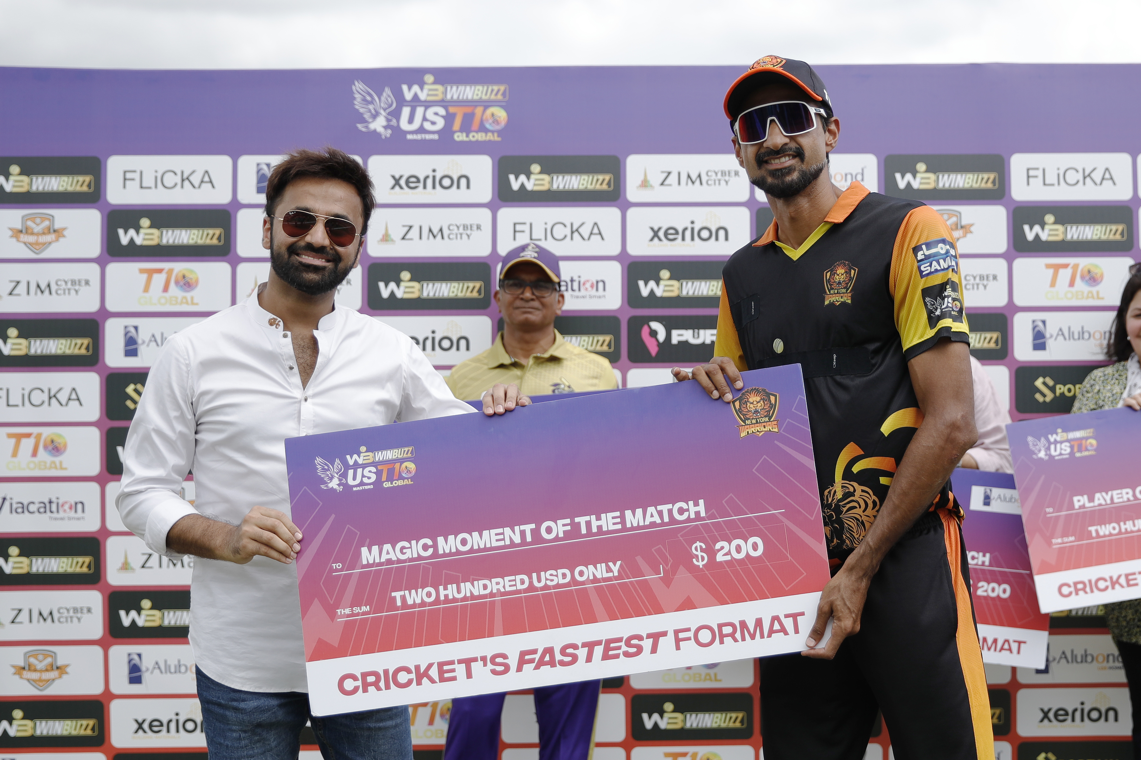 Umaid Asif of New York Warriors with Magic Moment of the Mach award during match 22, Qualifier 1 of the US Masters T10 League between the New York Warriors and the California Knights at the Central Broward Park in Lauderhill, Florida on the 26th August 2023 Photo by Saikat Das / ACEIMAGES for US Masters T10