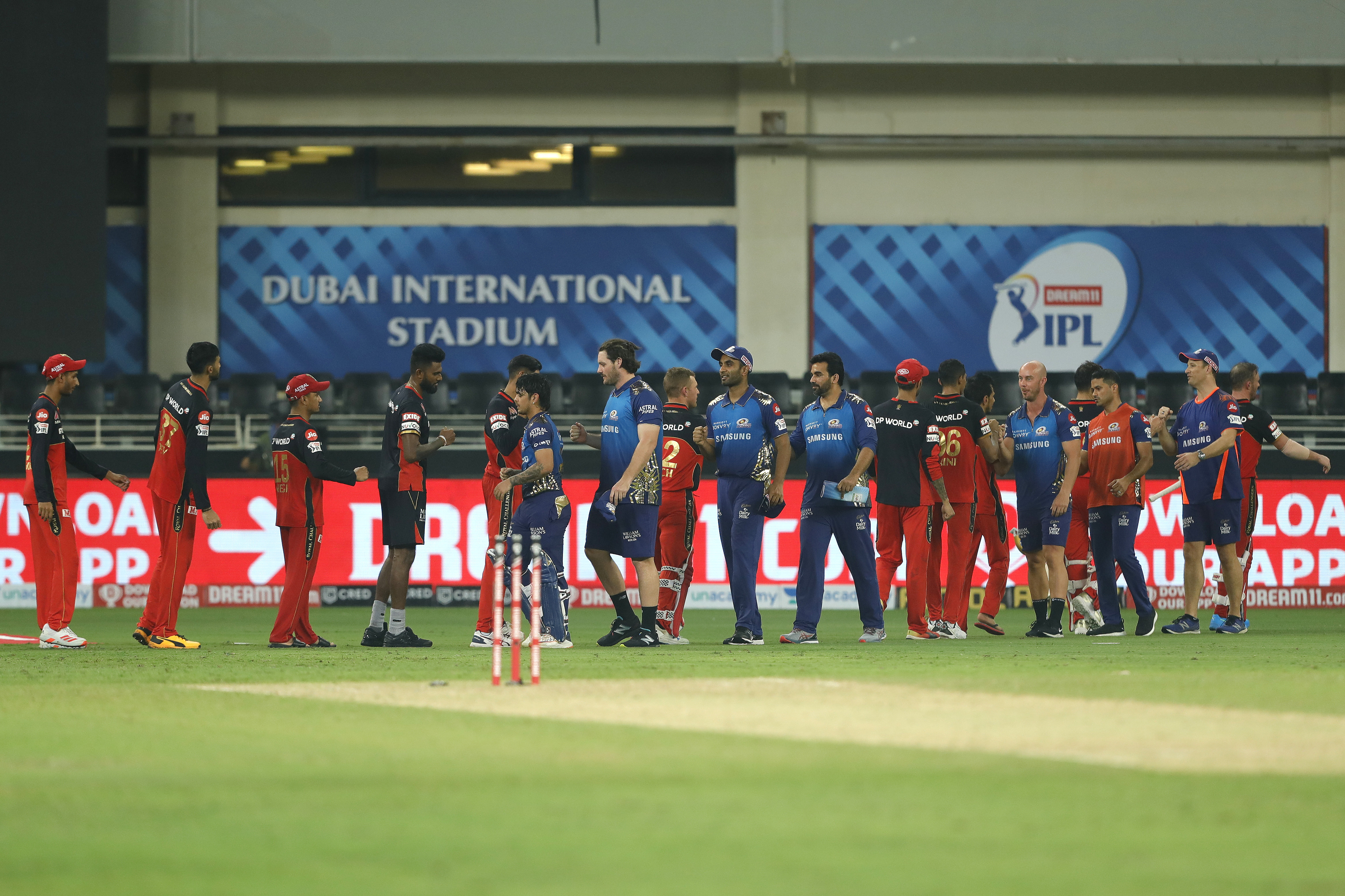The Royal Challengers Bangalore  celebrates the win during match 10 of season 13 of the Dream 11 Indian Premier League (IPL) between The Royal Challengers Bangalore and The Mumbai Indians held at the Dubai International Cricket Stadium, Dubai in the United Arab Emirates on the 28th September 2020.  Photo by: Saikat Das  / Sportzpics for BCCI