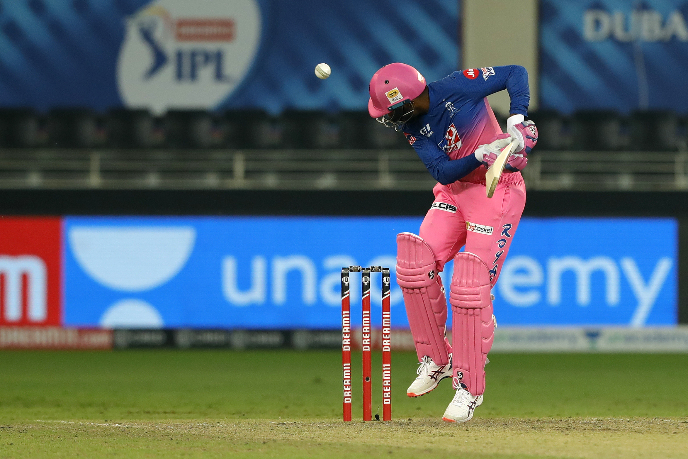 Varun Aaron of Rajasthan Royals got hit by the ball during match 54 of season 13 of the Dream 11 Indian Premier League (IPL) between the Kolkata Knight Riders and the Rajasthan Royals held at the Dubai International Cricket Stadium, Dubai in the United Arab Emirates on the 1st November 2020.  Photo by: Saikat Das  / Sportzpics for BCCI
