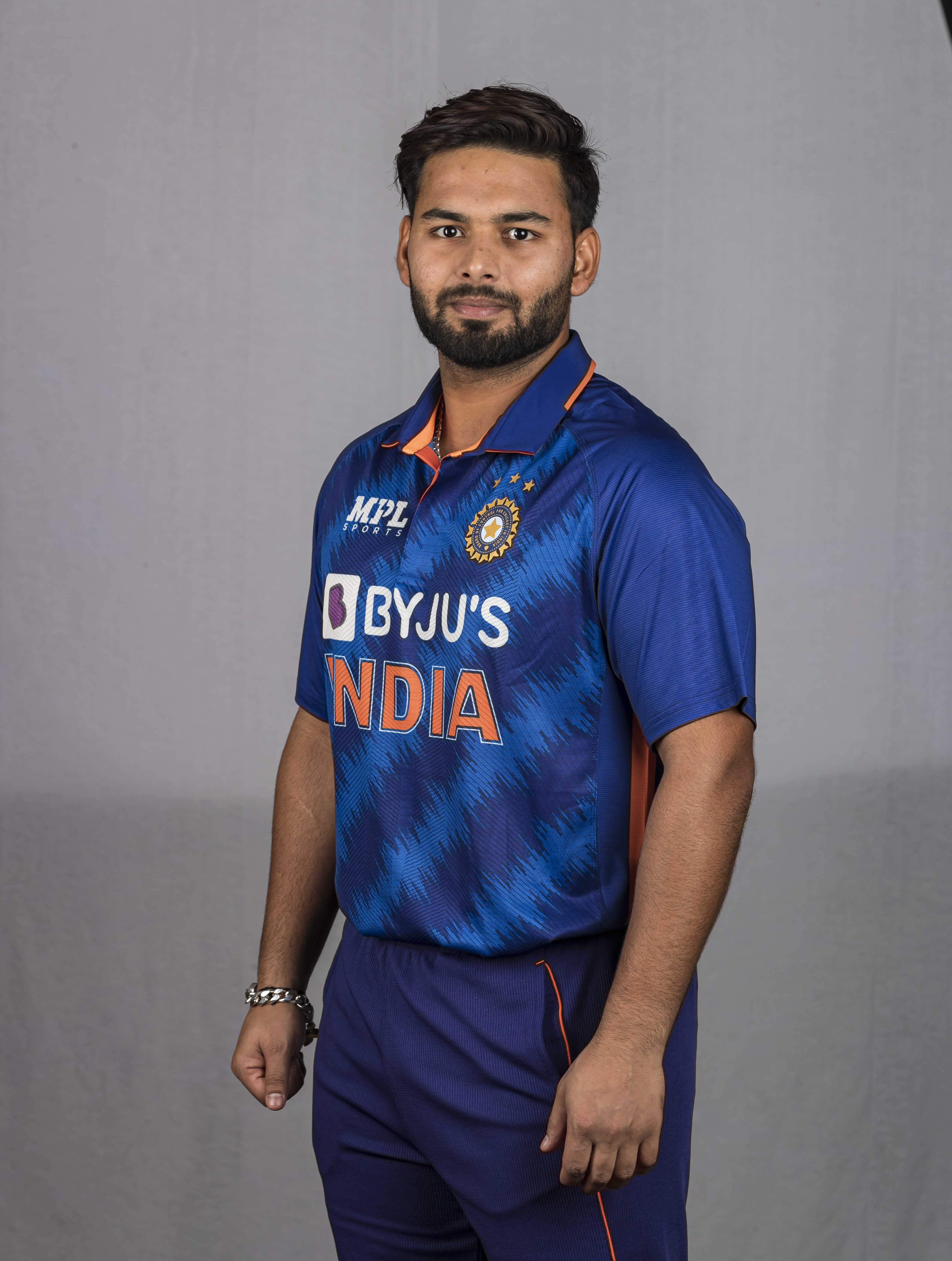 Rishabh Pant (wk) of India : 17