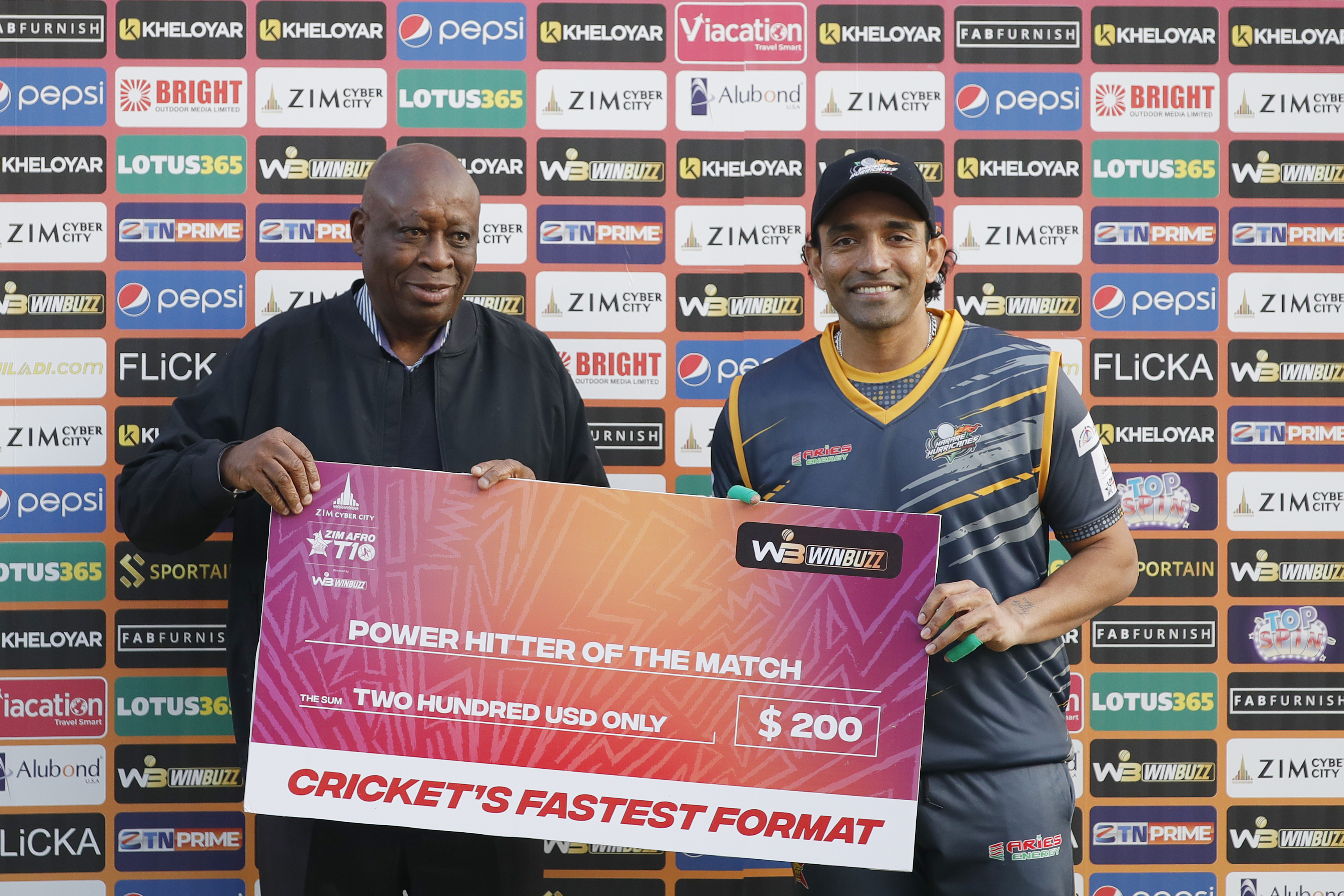 Robin Uthappa of Harare Hurricanes with Power Hitter of the Match award during match 10 of the Zim Afro T10 League between the Harare Hurricanes and the Joburg Buffaloes held at the Harare Sports Club in the Zimbabwe on the 24th July 2023Photo by SAIKAT DAS / ACEIMAGES for Zim Afro T10