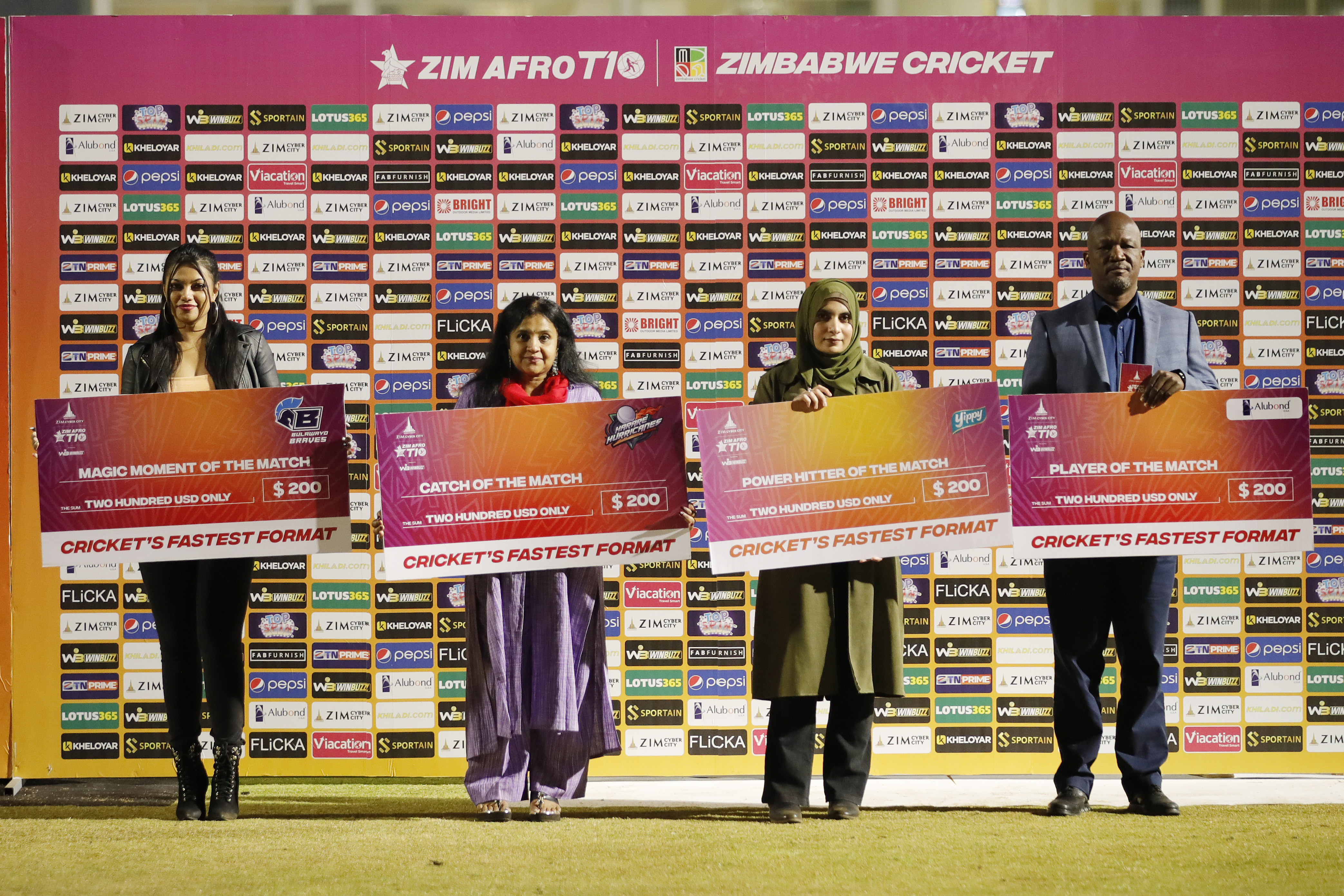 Presentation Party during match 12 of the Zim Afro T10 League between the Bulawayo Braves and the Harare Hurricanes at the Harare Sports Club in the Zimbabwe on the 24th July 2023Photo by Saikat Das / ACEIMAGES for Zim Afro T10