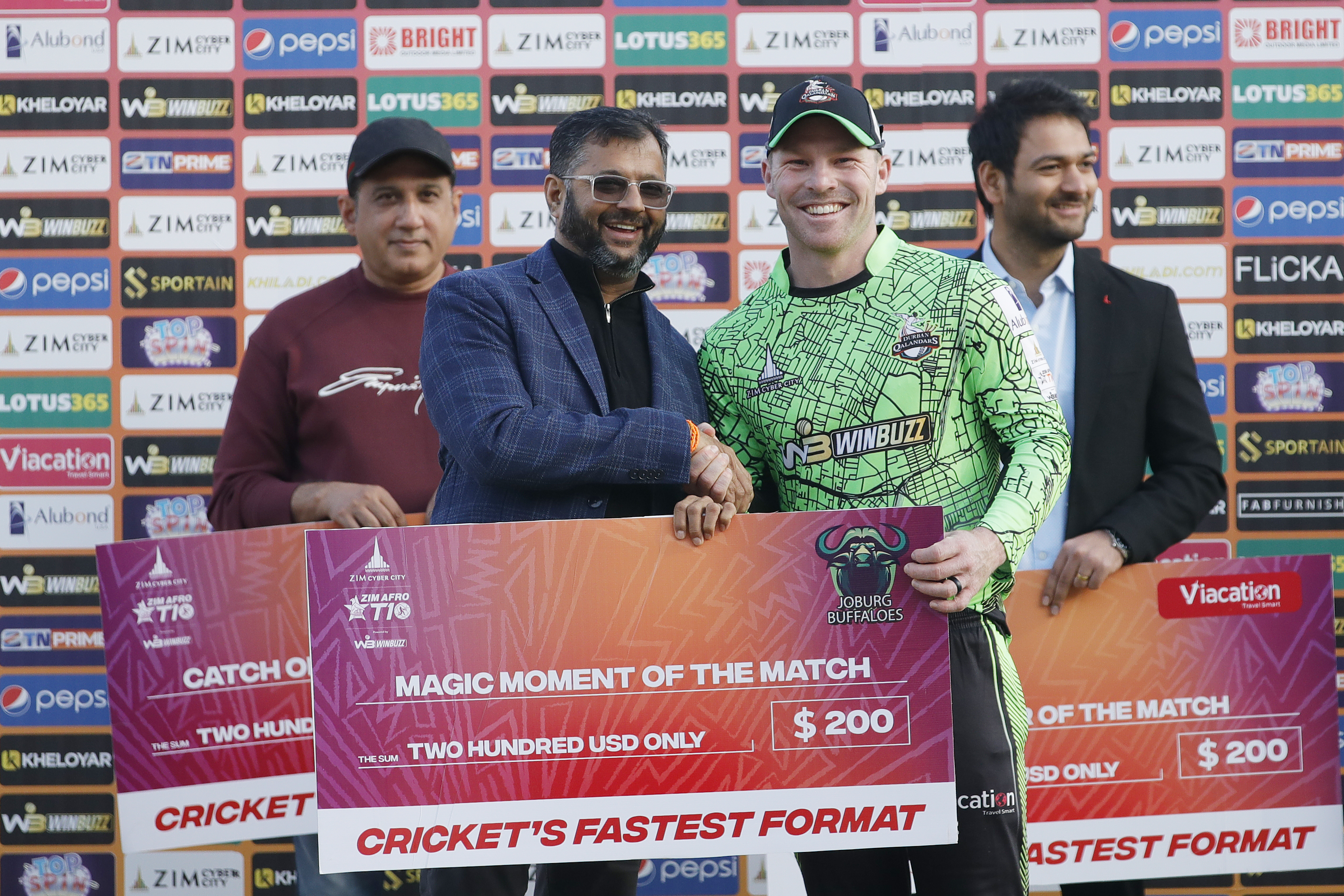Tim Sifert of Durban Qalandars with Player of the Match awardduring match 13 of the Zim Afro T10 League between the Joburg Buffaloes and the Durban Qalandars at the Harare Sports Club in the Zimbabwe on the 25th July 2023Photo by Saikat Das / ACEIMAGES for Zim Afro T10